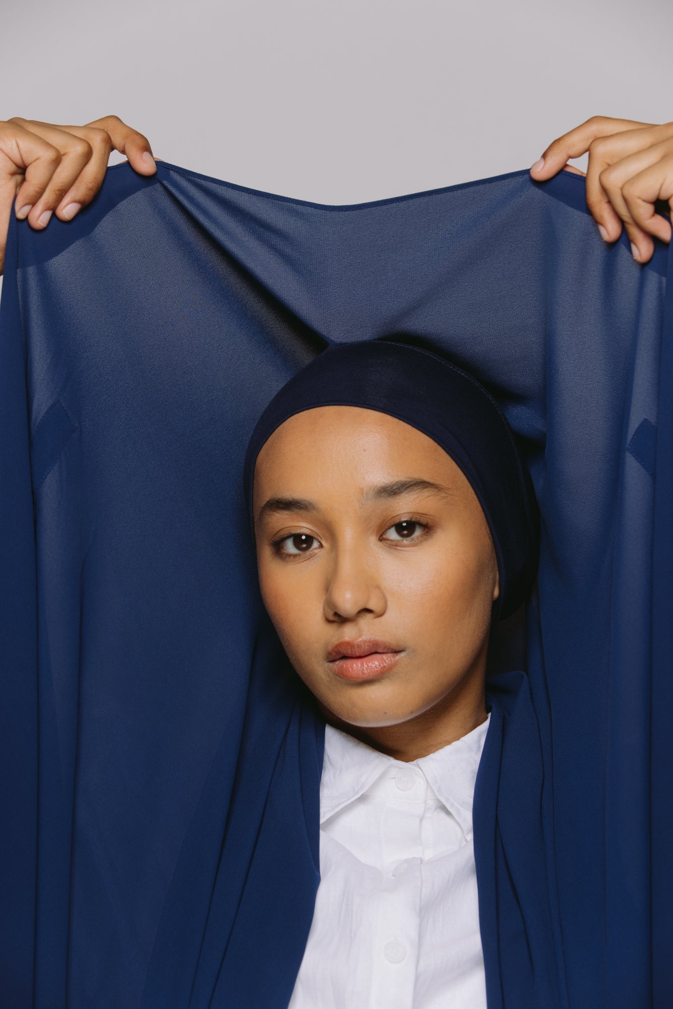Layla  — Voile à Aimants Intégrés