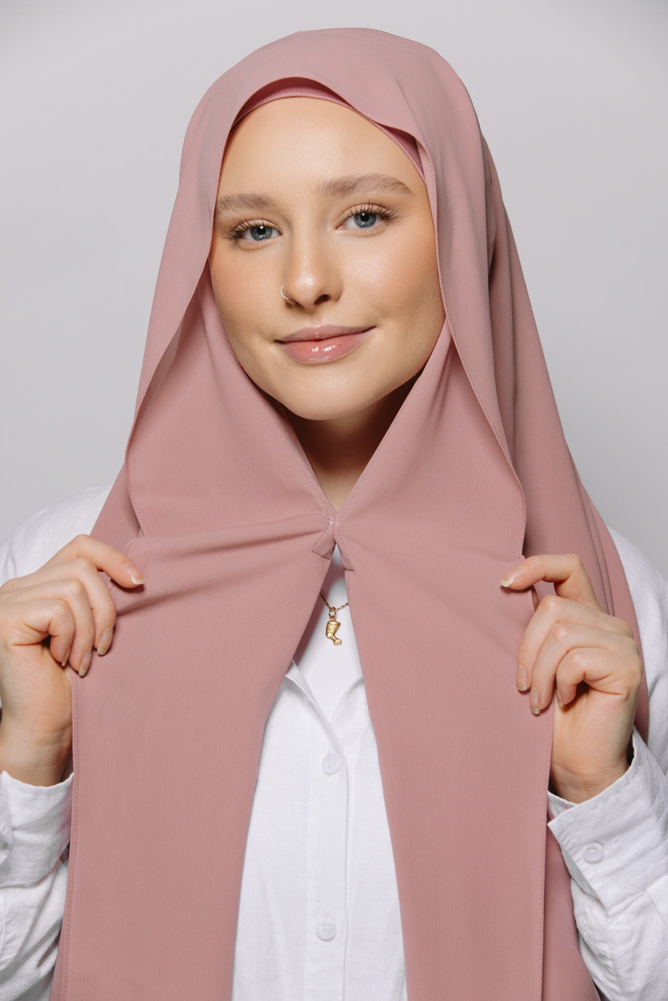 Wardah — Voile à Aimants Intégrés