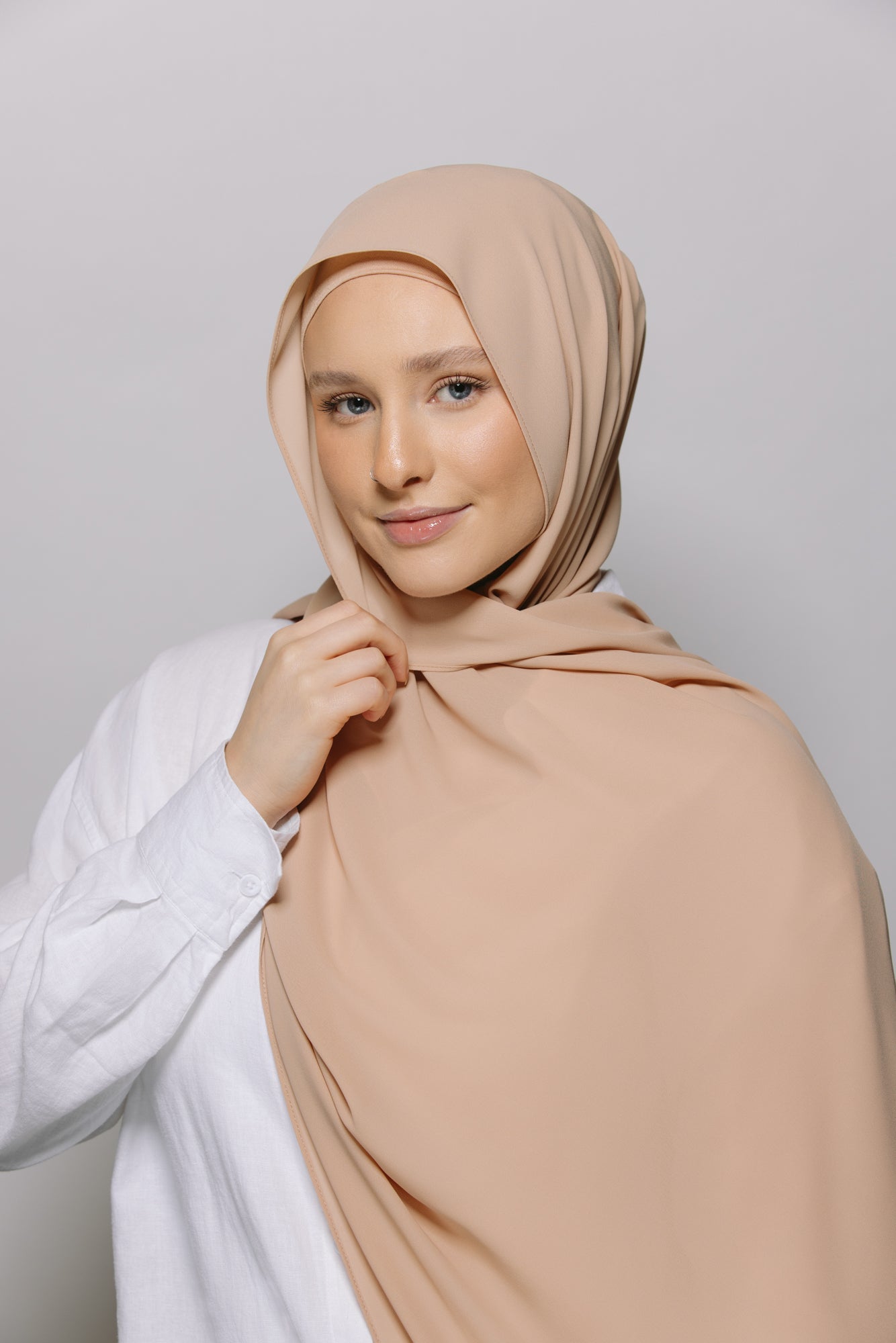 Qamar — Voile à Aimants Intégrés